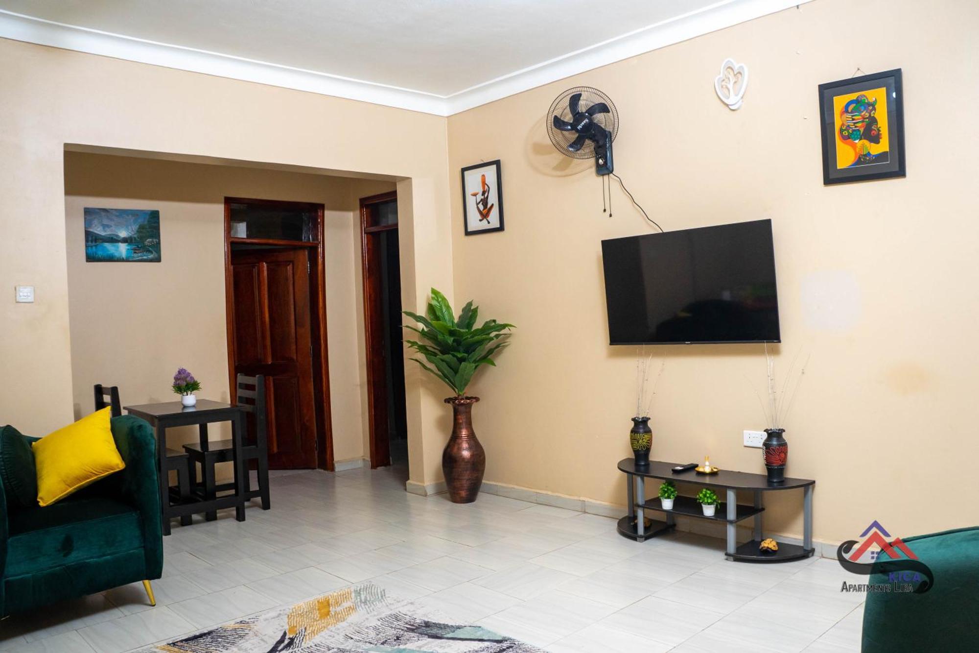 Kica Apartment With Airconditioned Bedrooms In Lira, Uganda Exterior foto